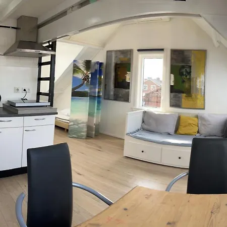 شقة Overnachting Goffert, Eigen Ingang, Eigen Wc En Badkamer, Eigen Keuken نايميخين